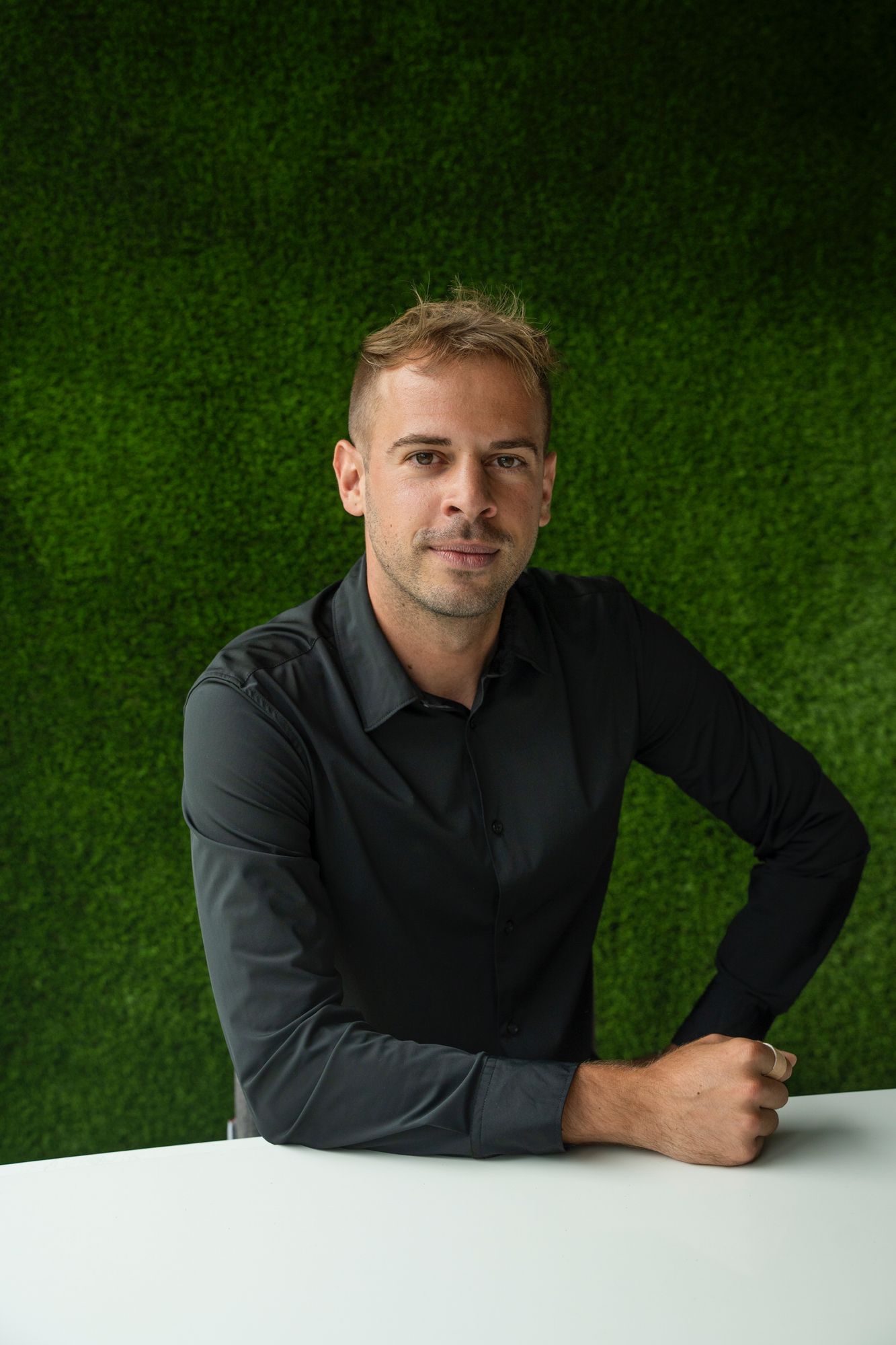 Badacsonyi Ákosoperatív manager

